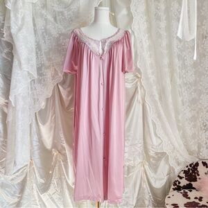 Vintage Dusty Pink Vanity Fair Night Gown Dress with Embroidered Lace Details
